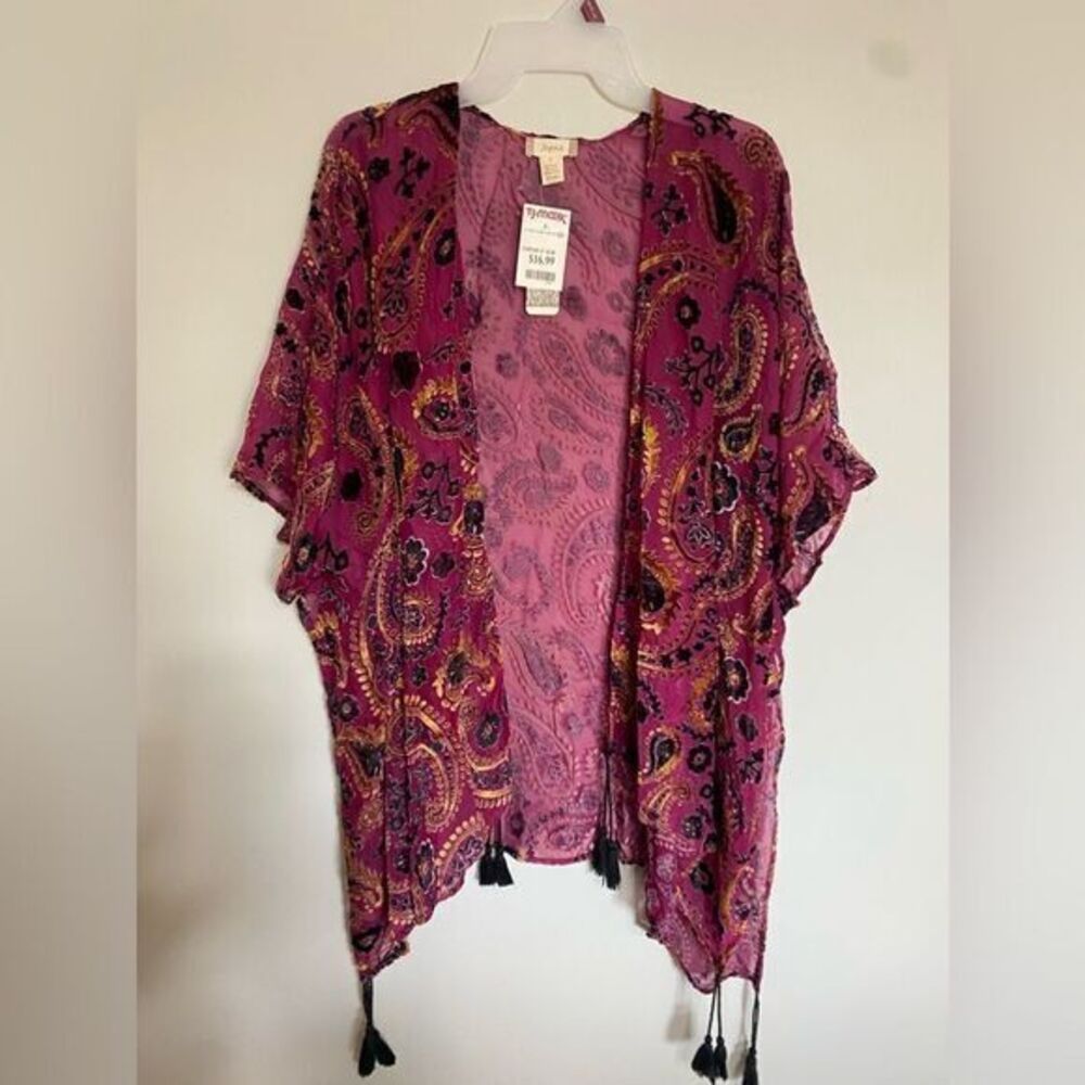 - Women’s sheer,‎ vez new with tags size small